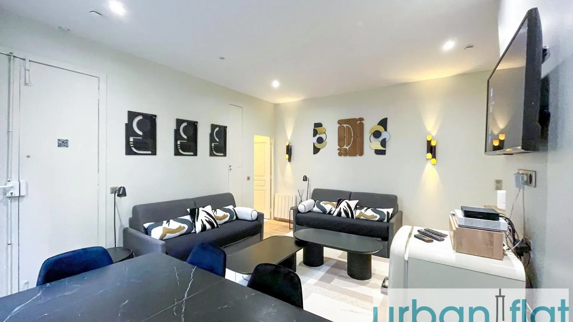 Urban Flat 62 - Beautiful Apartment Mermoz Champs-Elysees Párizs