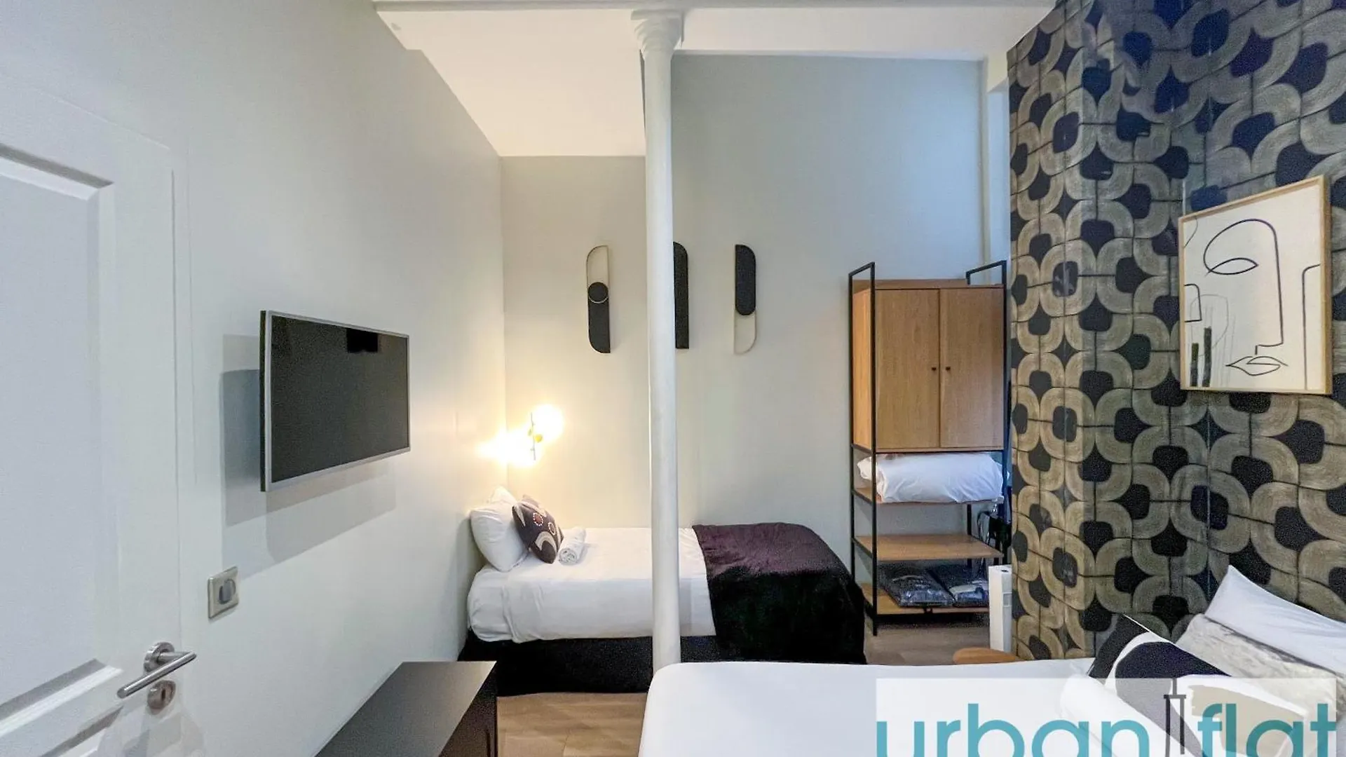 Urban Flat 62 - Beautiful Apartment Mermoz Champs-Elysees Paris France